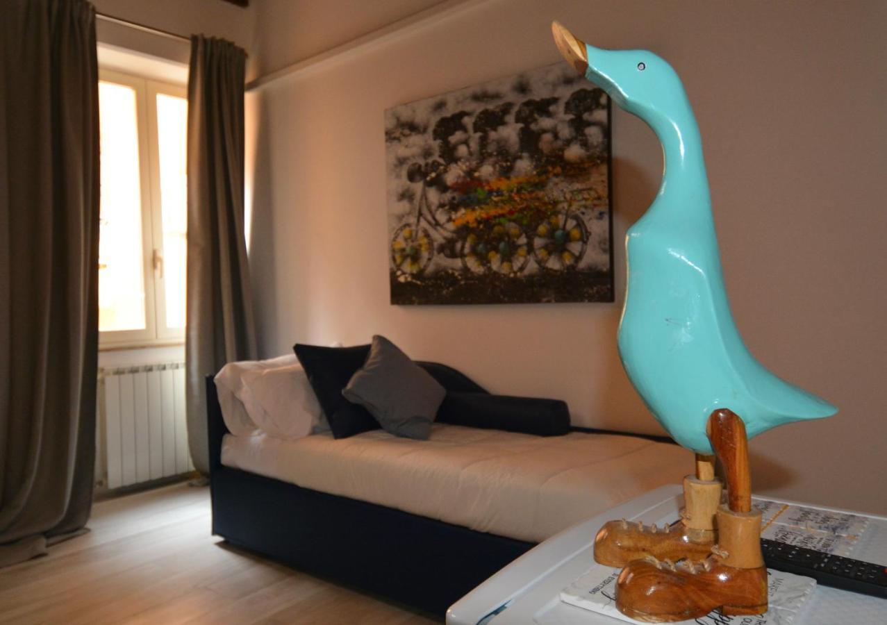 Vittoria Palace Spanish Steps Рим Екстериор снимка