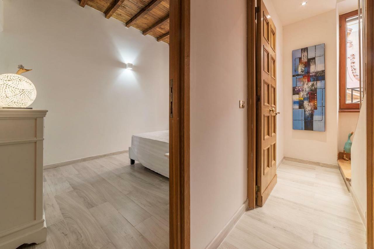 Vittoria Palace Spanish Steps Рим Екстериор снимка