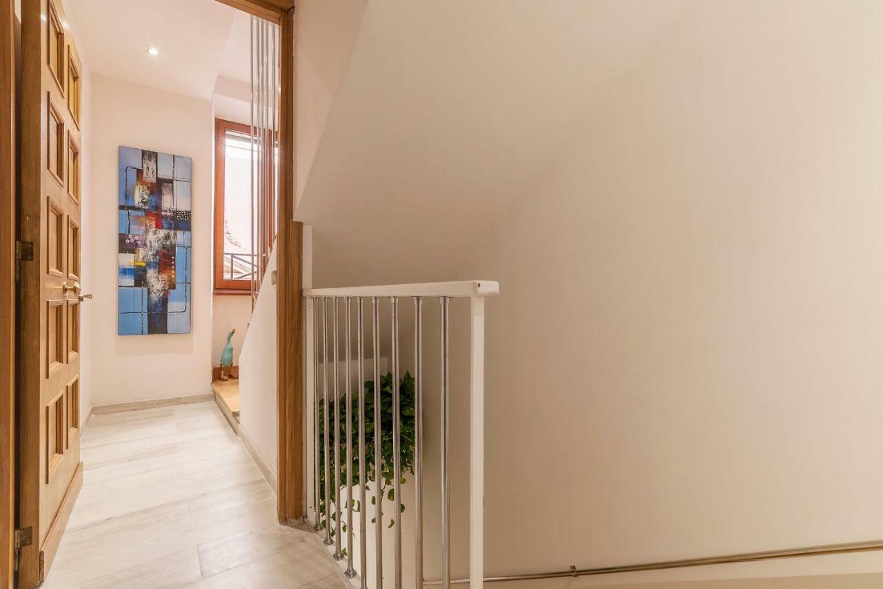 Vittoria Palace Spanish Steps Рим Екстериор снимка