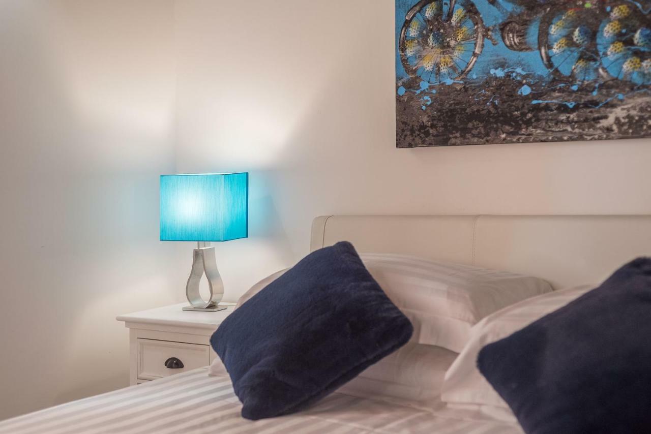 Vittoria Palace Spanish Steps Рим Екстериор снимка